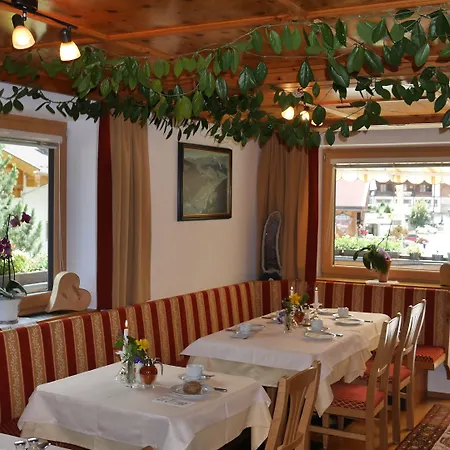 فندق مبيت وإفطار Bergkristall تكس