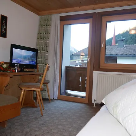 Bergkristall Bed & Breakfast Tux