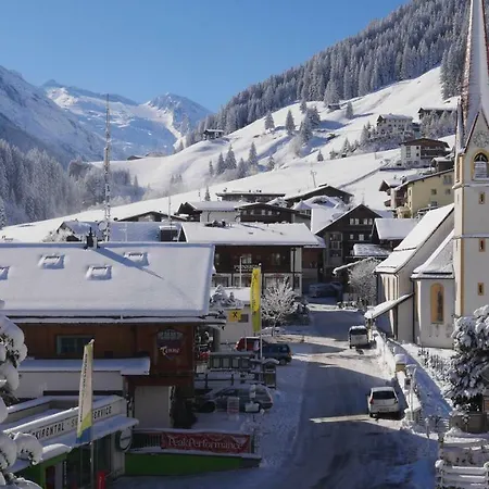 فندق مبيت وإفطار Bergkristall تكس