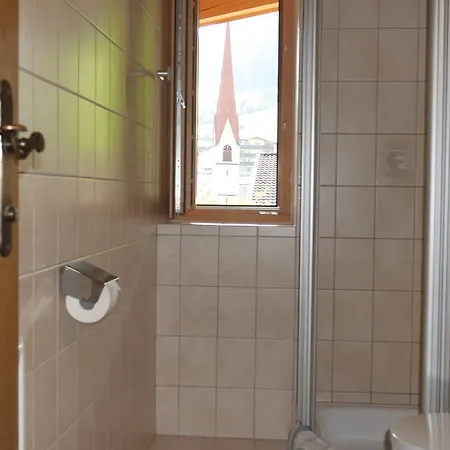 Bergkristall Bed & Breakfast 2*